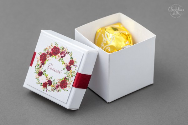 Бонбоньерка "Пионы"