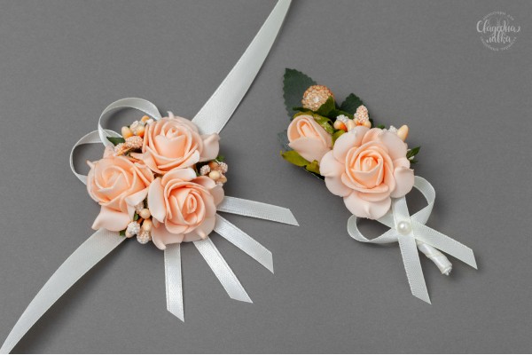 Бутоньерки Свидетелям "Персик"